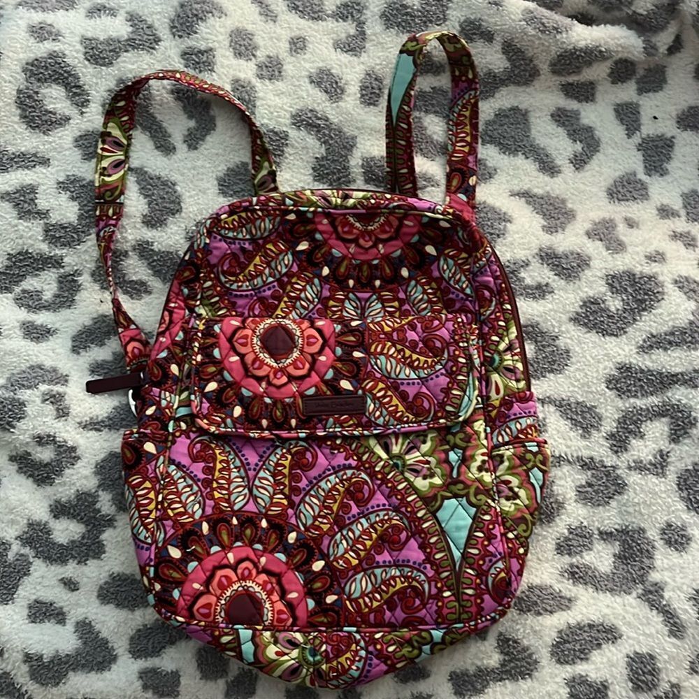 Vera Bradley mini backpack - great condition! Like New!